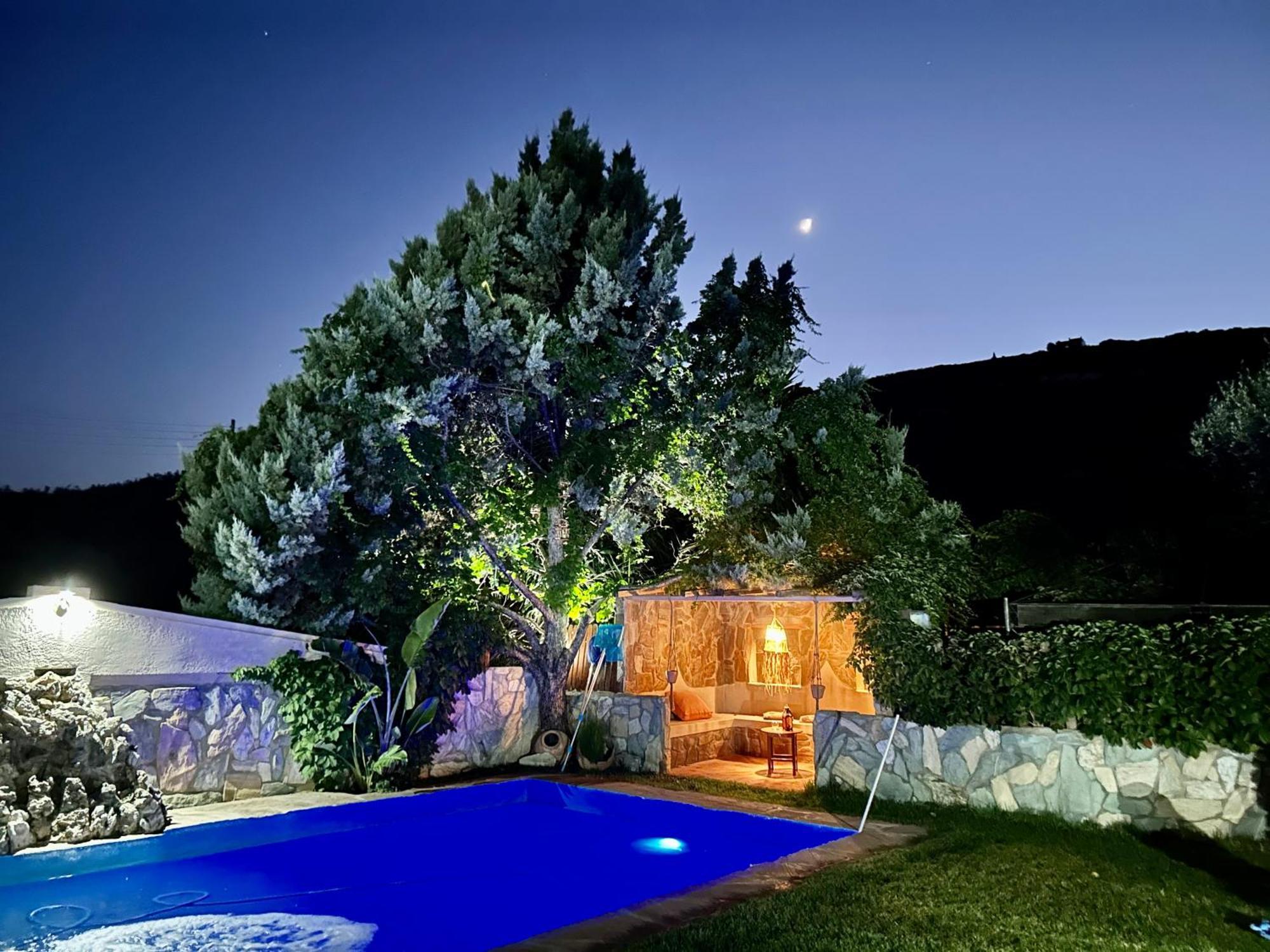 Dm Elegant And Charming Villa Foinikiá Exteriér fotografie