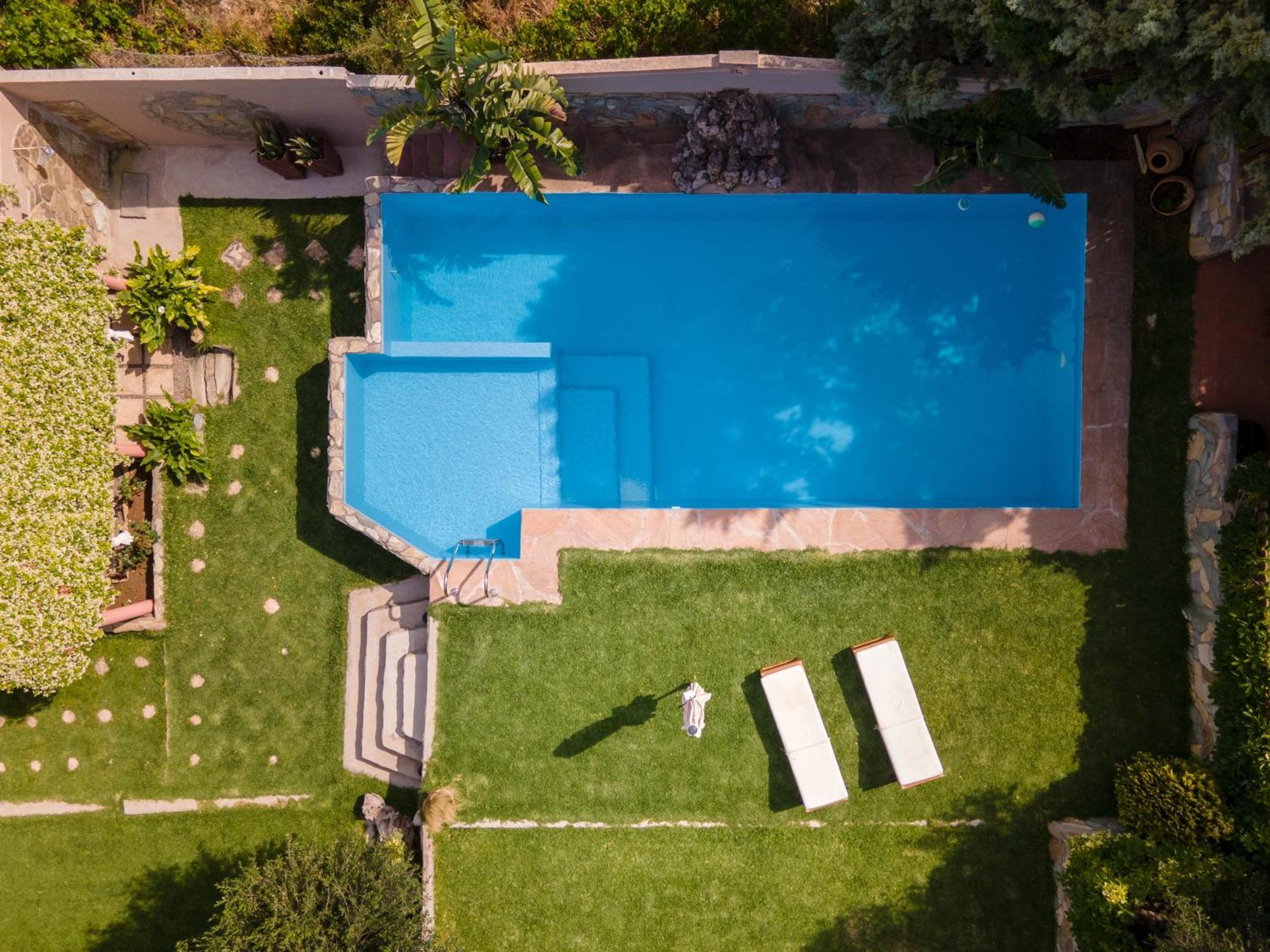 Dm Elegant And Charming Villa Foinikiá Exteriér fotografie