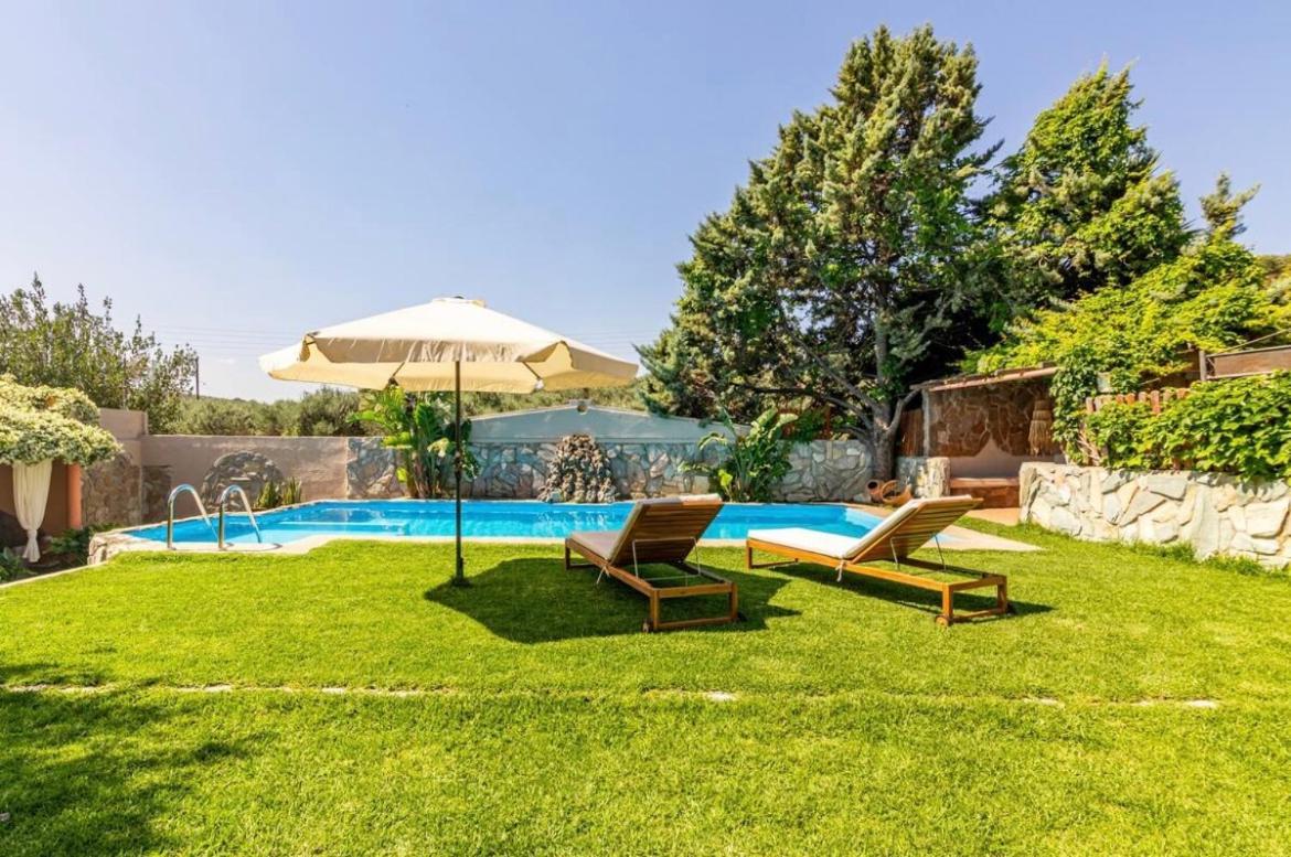 Dm Elegant And Charming Villa Foinikiá Pokoj fotografie